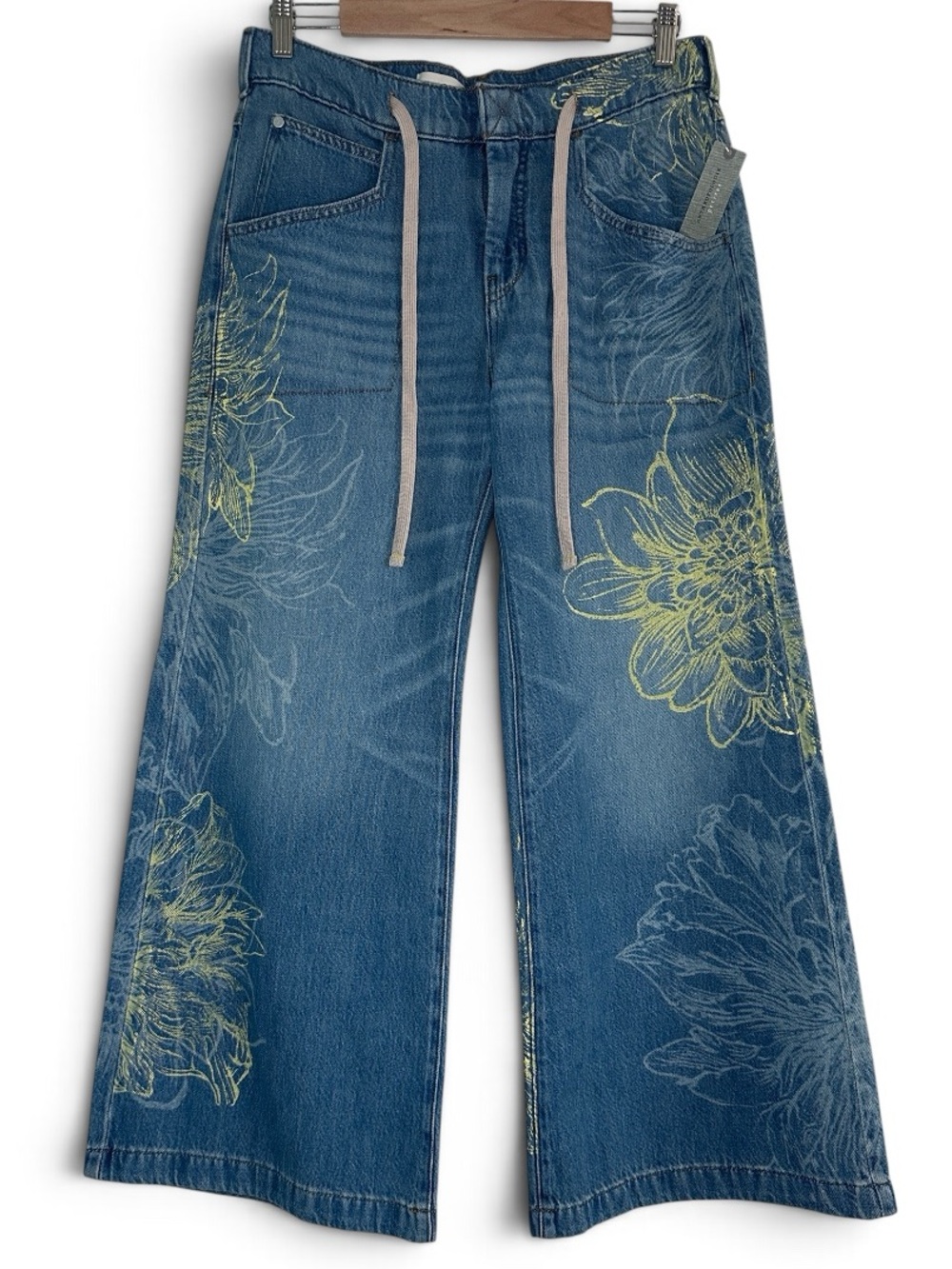 Anthropologie Pilcro Ellis Floral High-Rise Wide-Leg Drawstring Jeans (Petite) - Picture 5 of 10